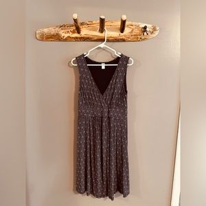 Old Navy Black & White Medium Maternity Dress